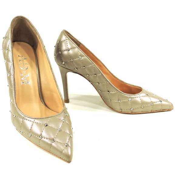 WOOMEN'S LEATHER FASHION PAMPS - Picture 1 of 8